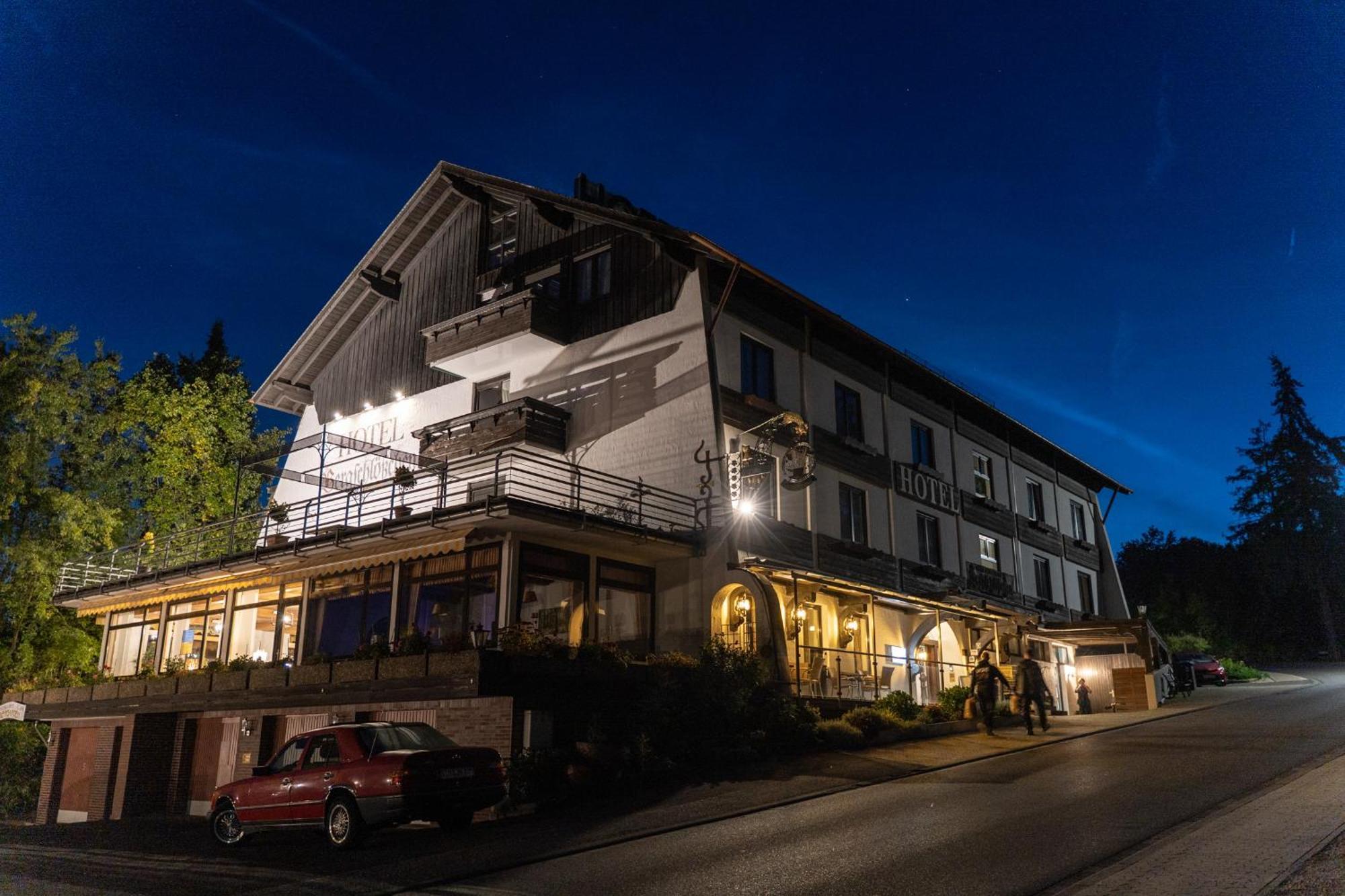 Hotel Bergschlößchen Simmern Exterior foto